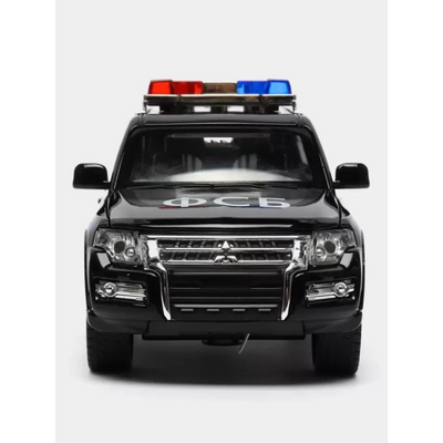 1:32 Police Metal Car With Openable Doors, Light & Music (Pack of 1) - Assorted Colours