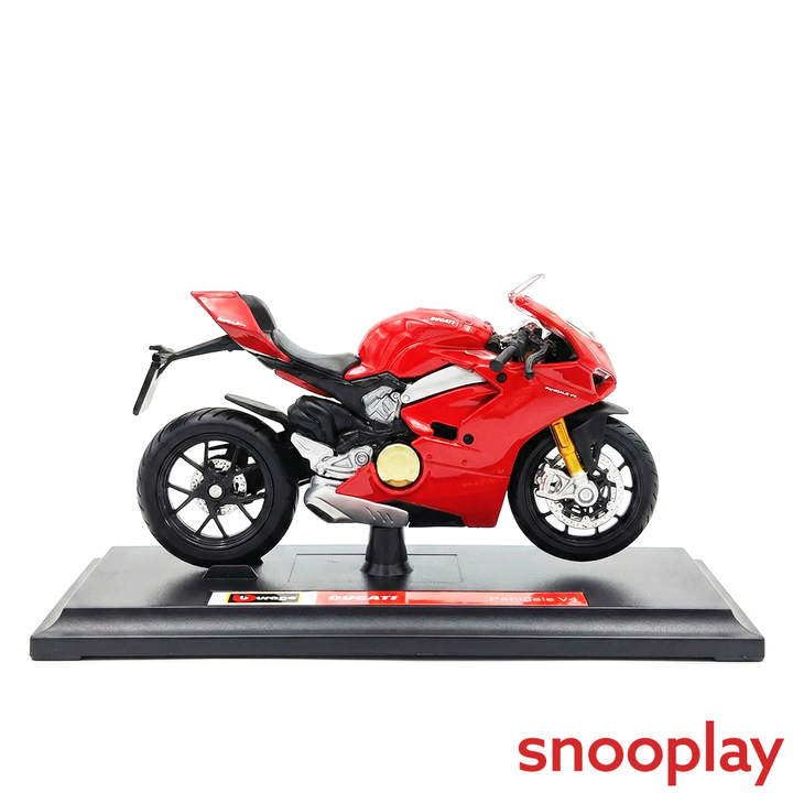 Bburago Original Ducati Panigale V4 Licensed Diecast Bike | 1:18 Scale (14 Years till Grown Ups)