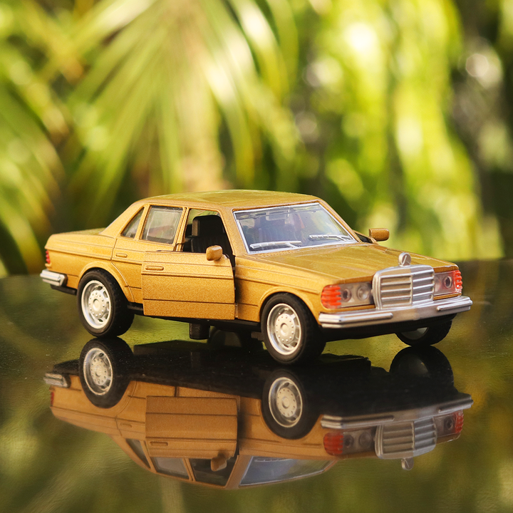 1981 Vintage Diecast Car (3258) Mercedes Benz - W123 (Assorted Colors)