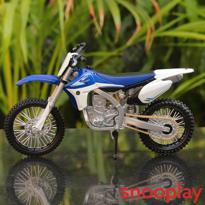 Original Licensed Diecast Yamaha YZ450F Toy Bike with Movable Stand Geer (1:12 Scale)