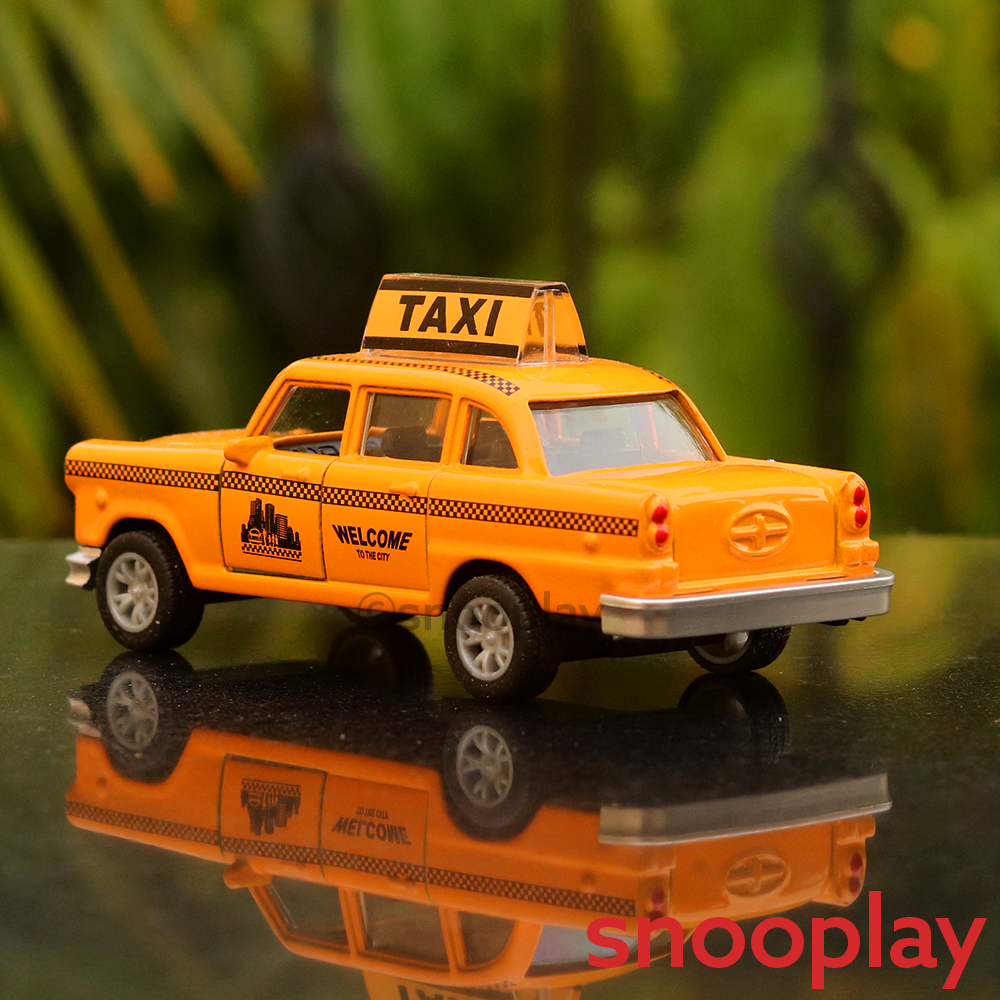 Yellow Diecast (3257) Pull Back Metal Taxi (Scale 1:32)