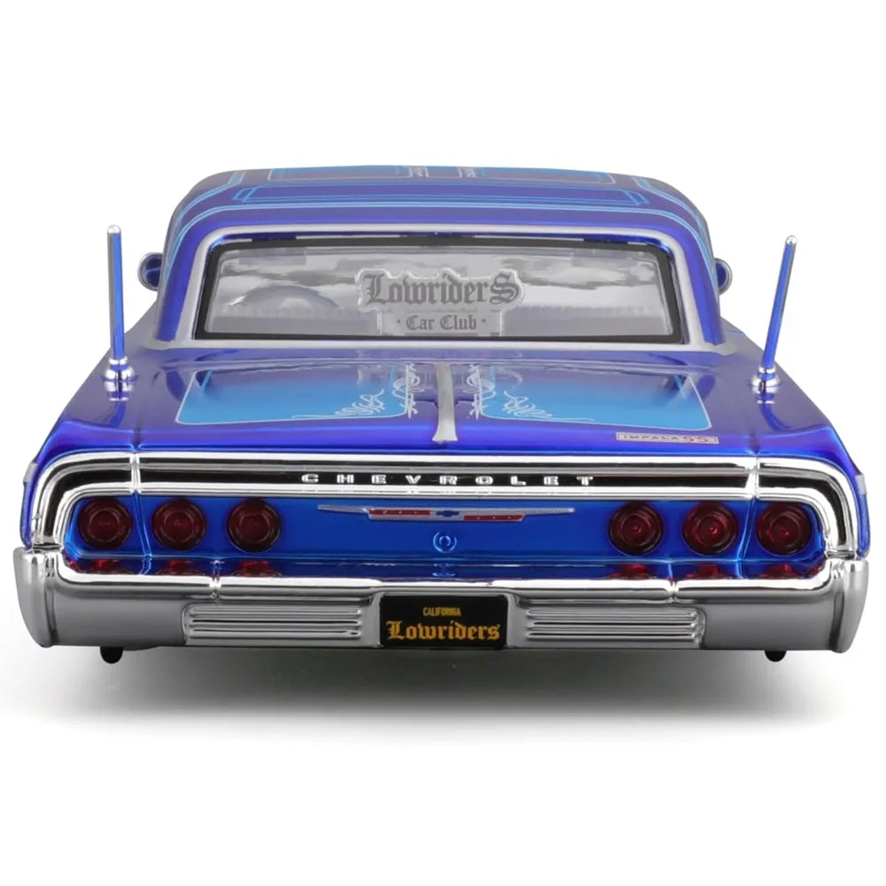 Maisto Original 1964 Chevrolet Impala SS Licensed Diecast Car | 1:24 Scale Model (14 Years till Grown Ups)