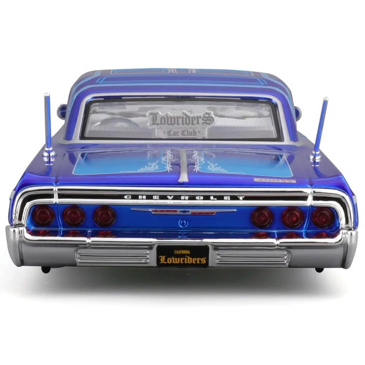 Maisto Original 1964 Chevrolet Impala SS Licensed Diecast Car | 1:24 Scale Model (14 Years till Grown Ups)