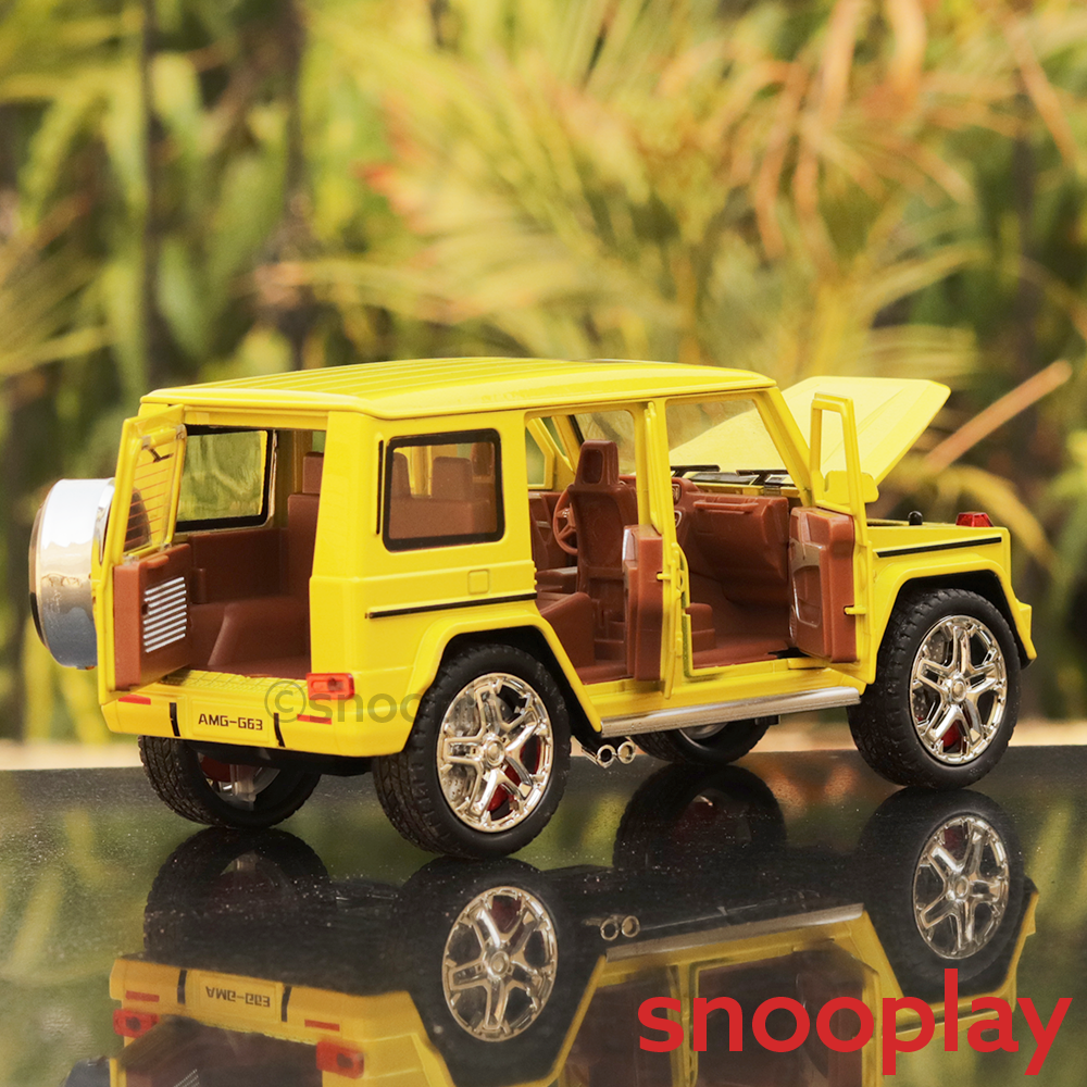 Mercedes G Class Diecast Car with Openable Parts, Lights and Sounds (Scale 1:24) - Assorted Colours