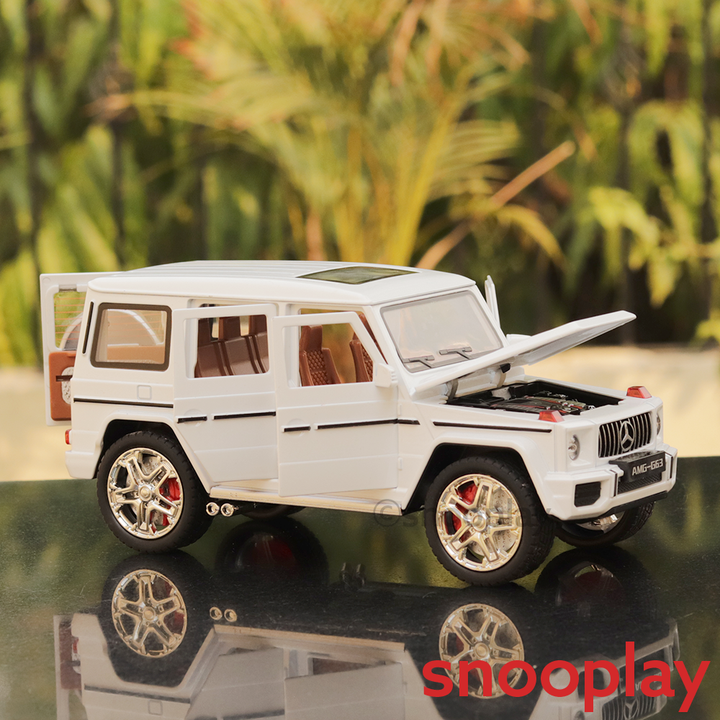 Mercedes G Class Diecast Car with Openable Parts, Lights and Sounds (Scale 1:24) - Assorted Colours