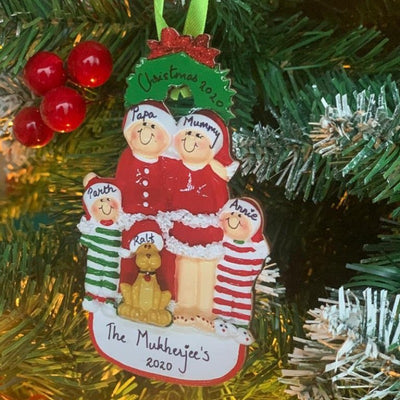 Personalized Wooden Family Tree Ornament (Family of 4) with a Pet | COD not Available