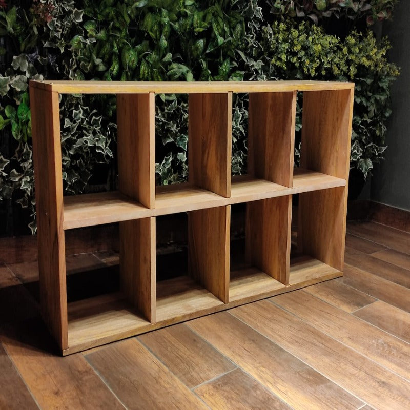 Montessori shelf - 8 cubes