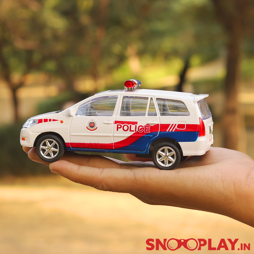 Centy Police Chase Innovo Pull Back Toy Car (3-6 Years)