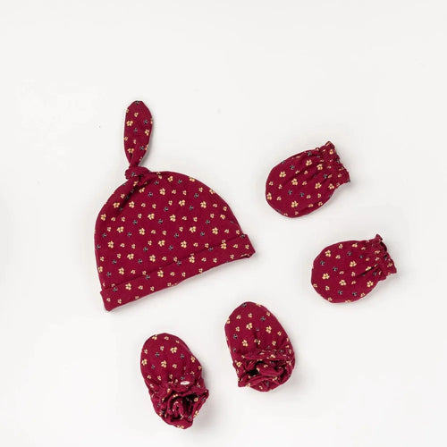 Beelittle Frog & Friends Cotton Cap, Mittens and Booties (0-6 Months)