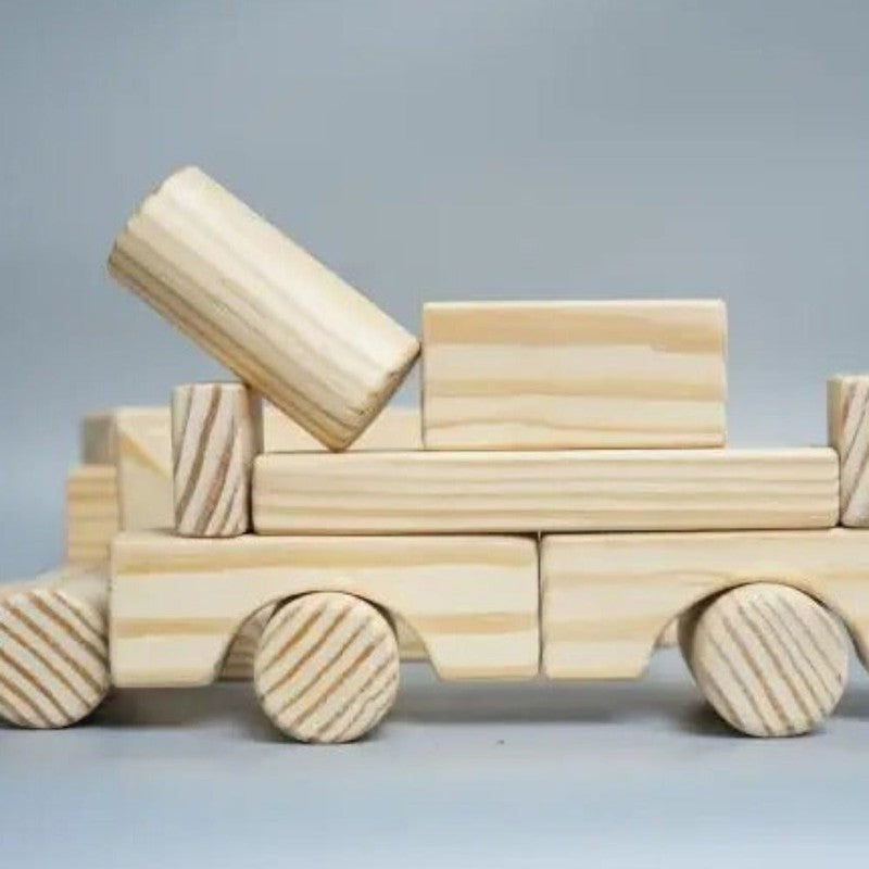 Beginner Wooden Building Blocks (34 pieces, 1 Plank)