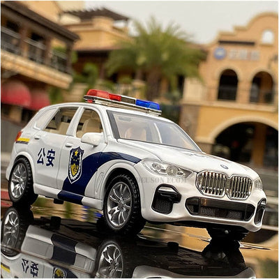 Resembling 1:32 Alloy Metal Pull Back Die-Cast Car Police (Multicolor)