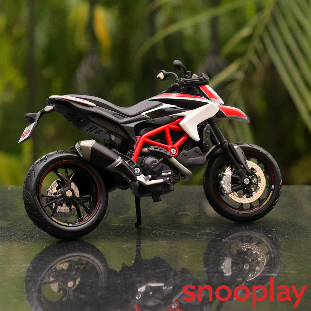 Maisto Original and Licensed Ducati Hypermotard SP Diecast Bike Scale Model (1:12 Scale)