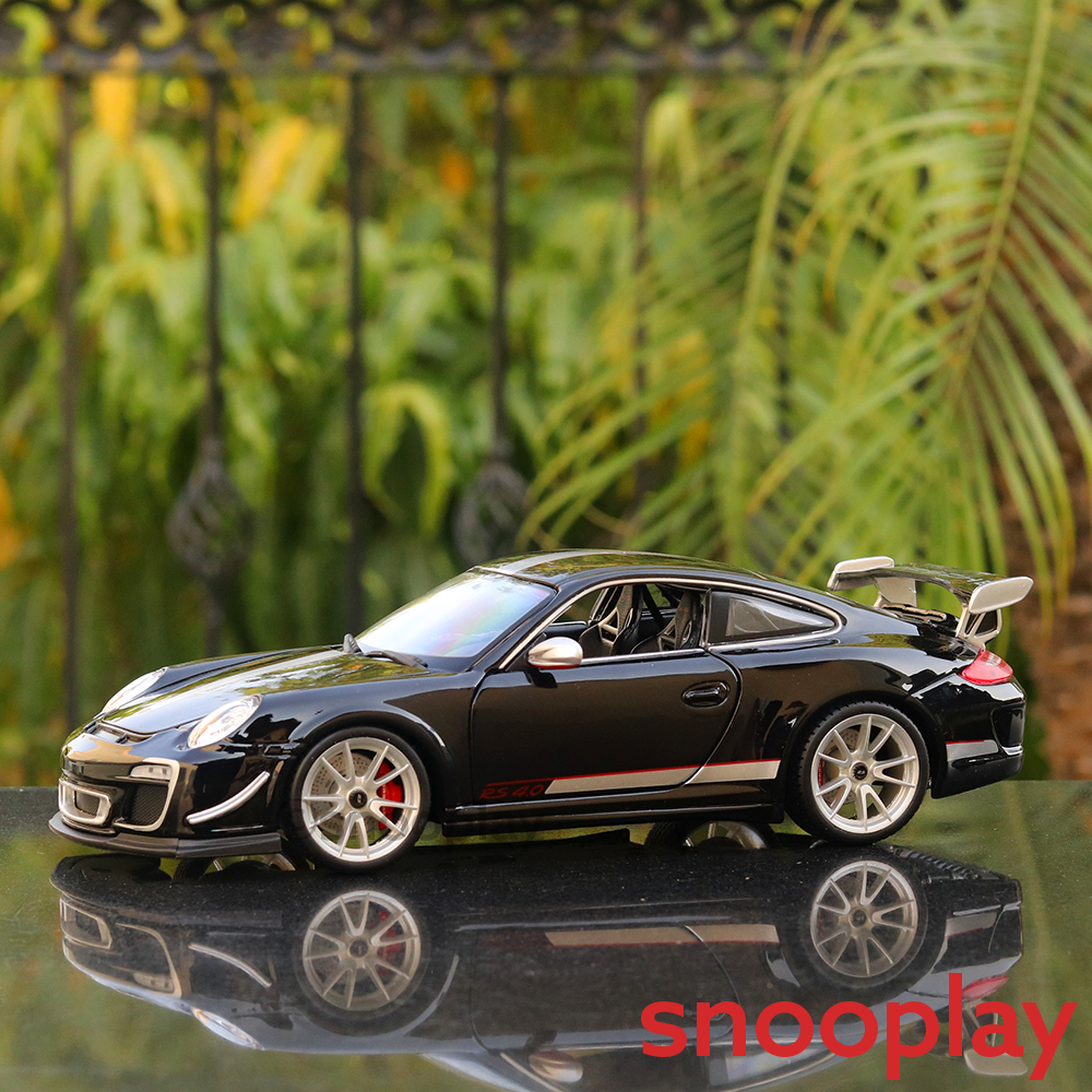 100% Original and Licensed Diecast  Porsche 911 GT3 RS 4.0 (1:18 Scale)