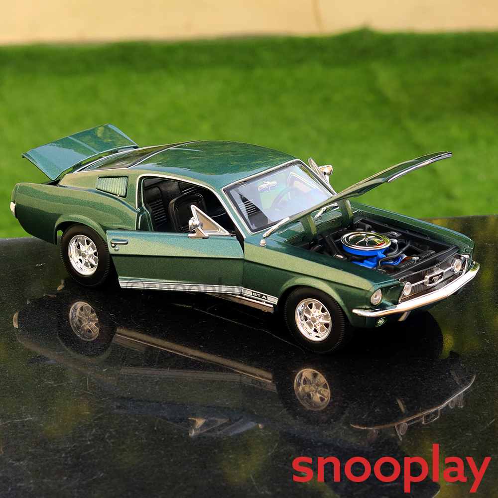 1967 Ford Mustang GTA Fastback Diecast Car Model (1:18 Scale)