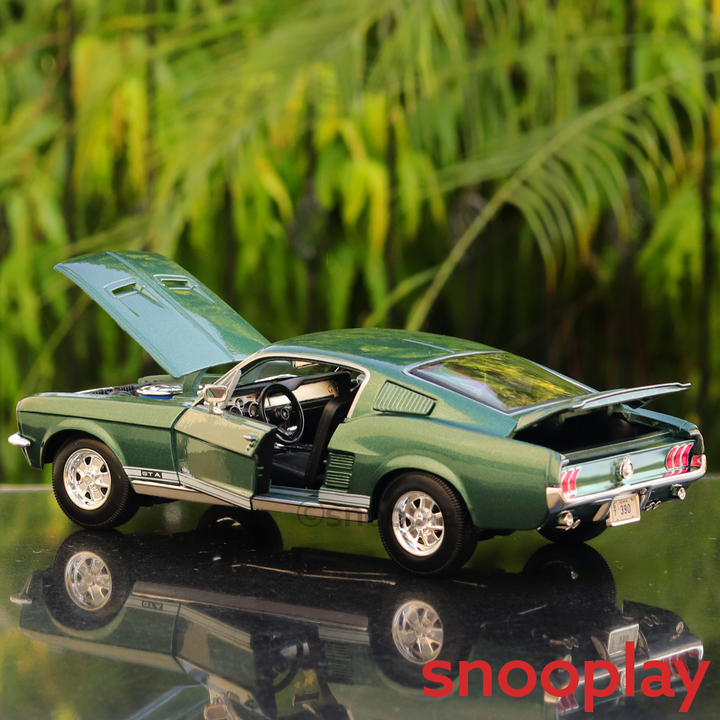 1967 Ford Mustang GTA Fastback Diecast Car Model (1:18 Scale)