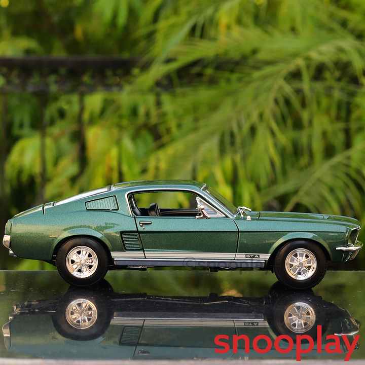 1967 Ford Mustang GTA Fastback Diecast Car Model (1:18 Scale)