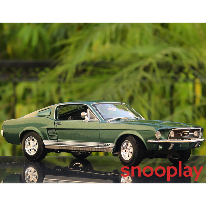 1967 Ford Mustang GTA Fastback Diecast Car Model (1:18 Scale)