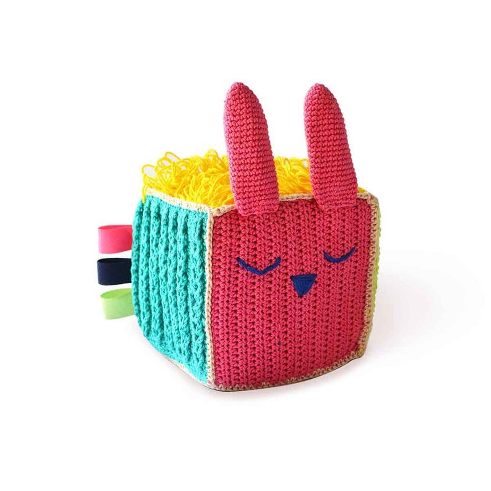 Shumee Soft Crochet Sensory Rattle Cube (3-12 Months)