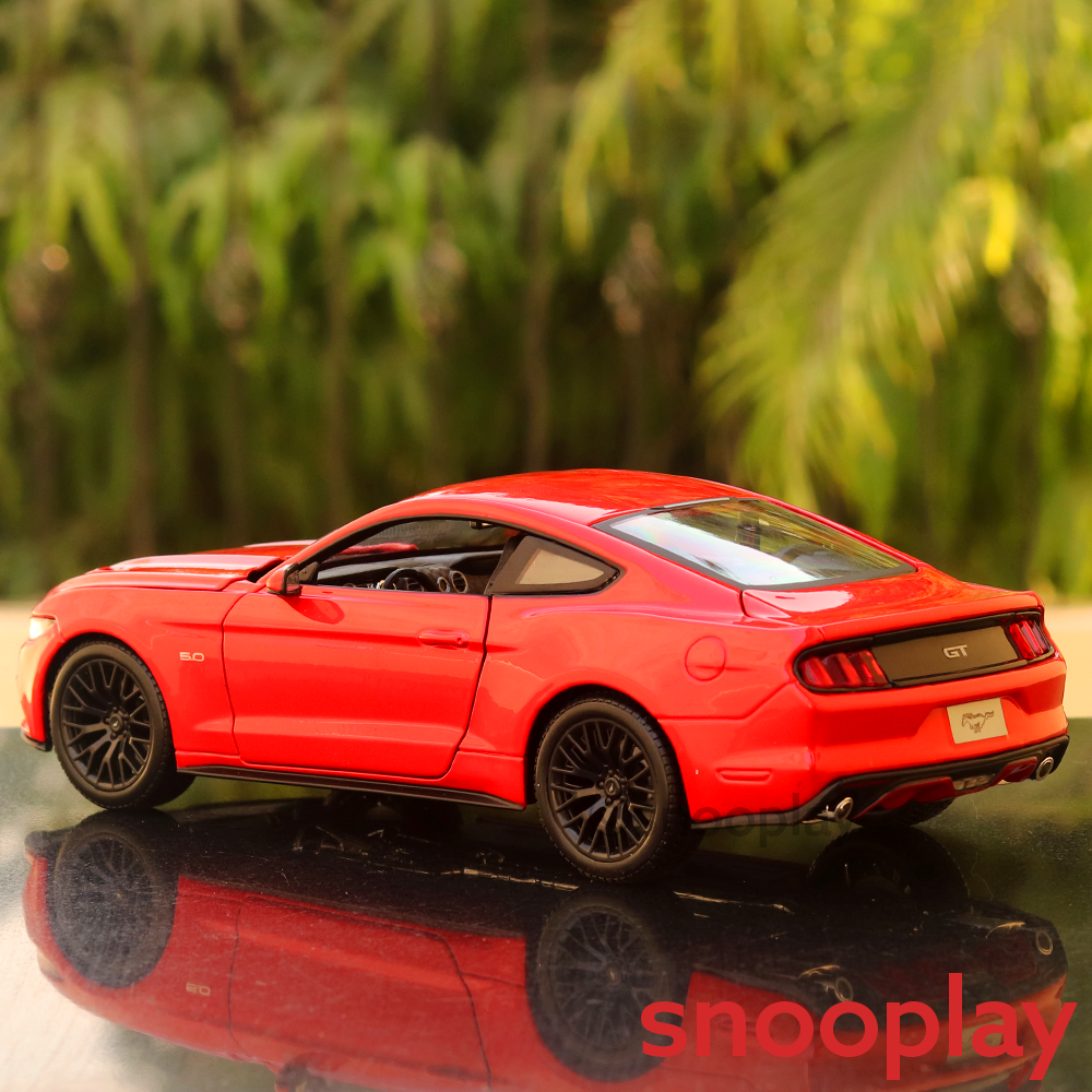 Diecast 2015 Ford Mustang Car Scale Model 1:18