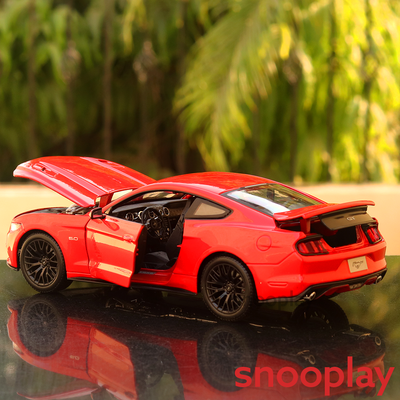 Diecast 2015 Ford Mustang Car Scale Model 1:18