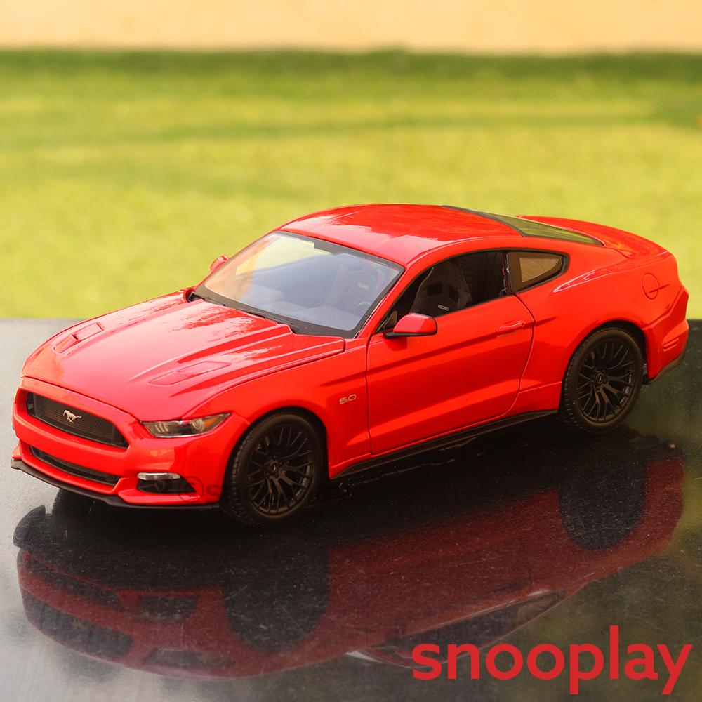 Diecast 2015 Ford Mustang Car Scale Model 1:18