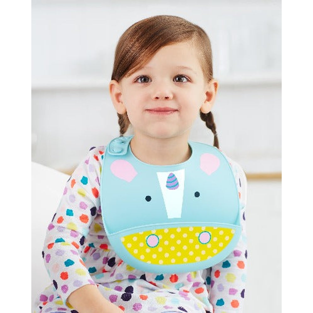 Zoo Fold & Go Silicone Bib
-Unicorn