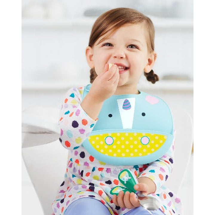 Zoo Fold & Go Silicone Bib
-Unicorn