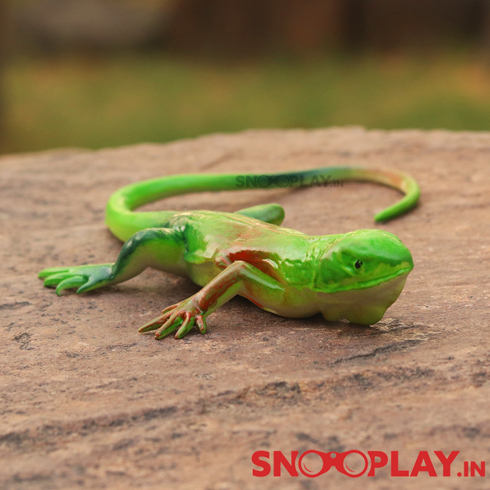 3D Lizard Prank Toy (Set of 2 Lizards)