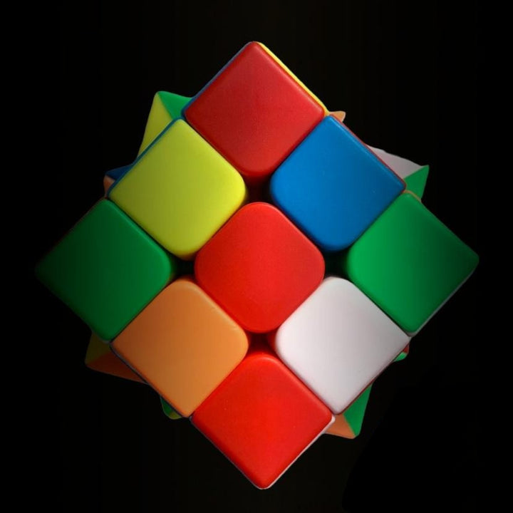 Speed Cube Smooth Magic Puzzle (Game Brain Toy)