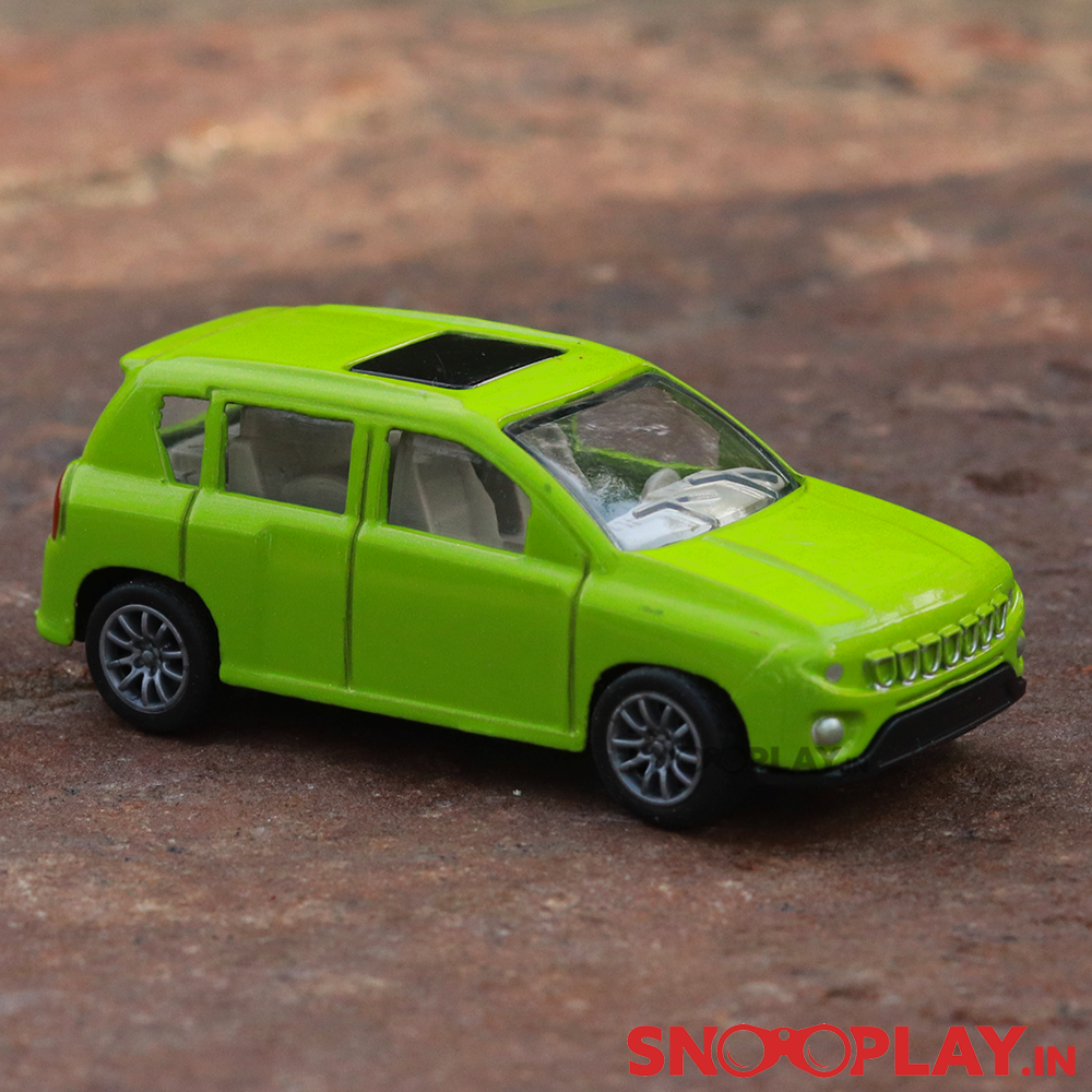 Set of 5 SUV Cars Miniature Playset (Metal & Plastic)