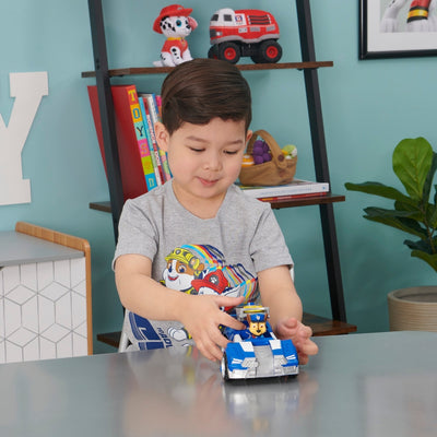 Paw Patrol Chase’s Deluxe Movie Transforming Toy Car with Collectible Action Figure