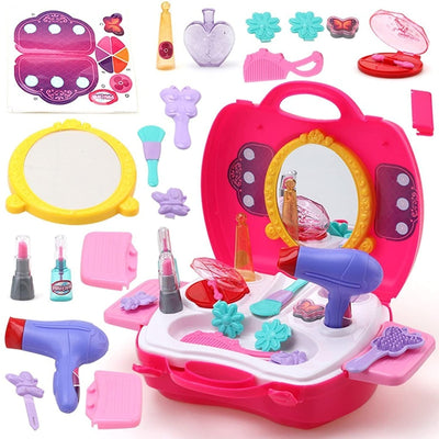 Carry Along Beauty Set with Briefcase and Accessories (21 Pieces)