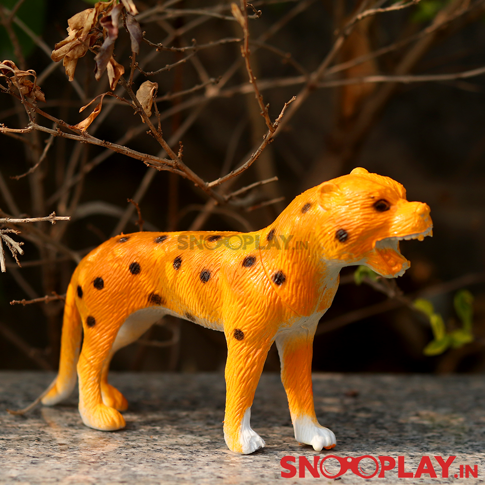 Wild Animals Playset for Kids (Set of 6 Animal Toys)