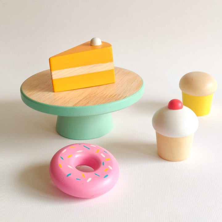 Sweetie Pie Desert Box (Wooden Pretend Play Set) - 5 Pieces