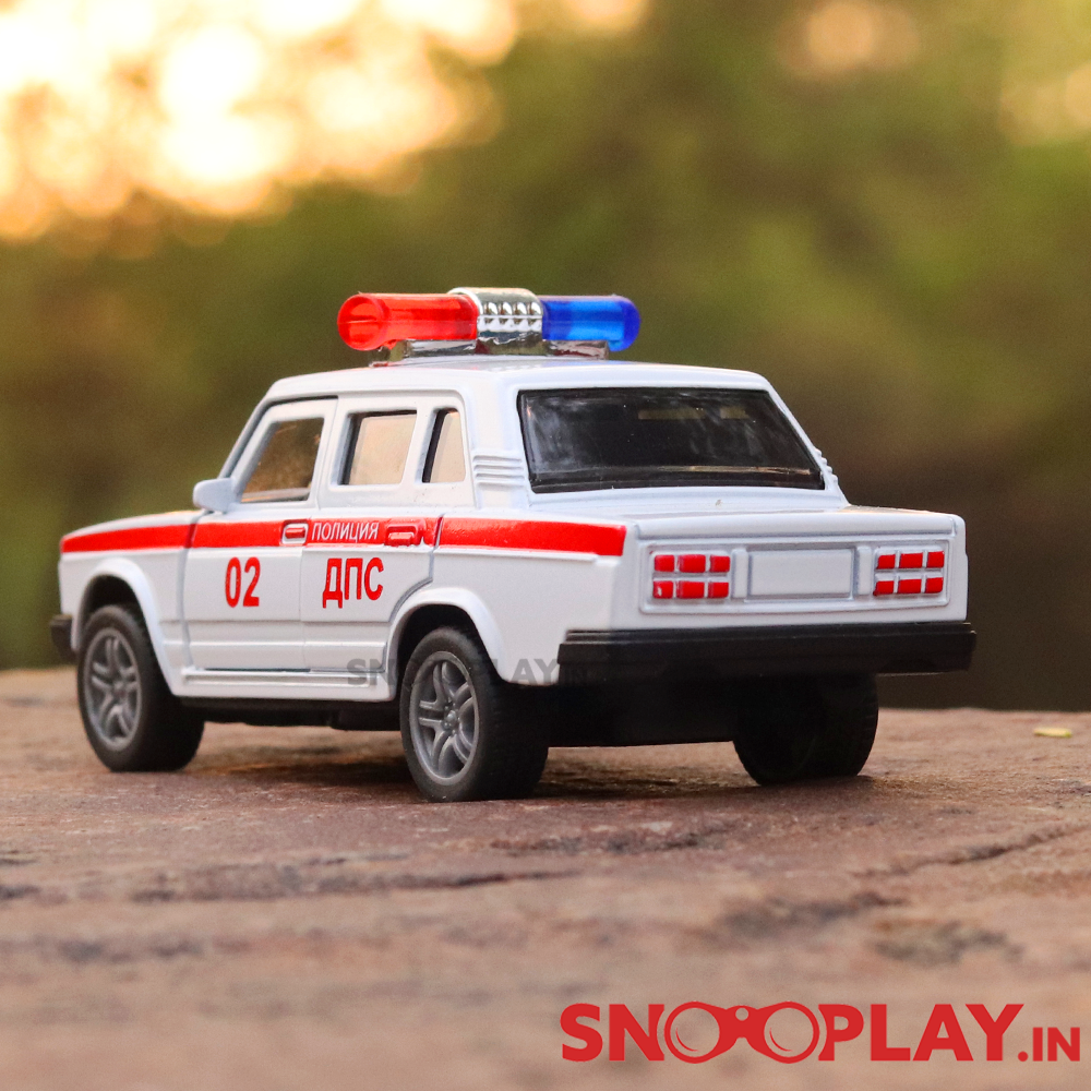 Ambulance (3201) Die Cast Car Model (1:32 Scale)