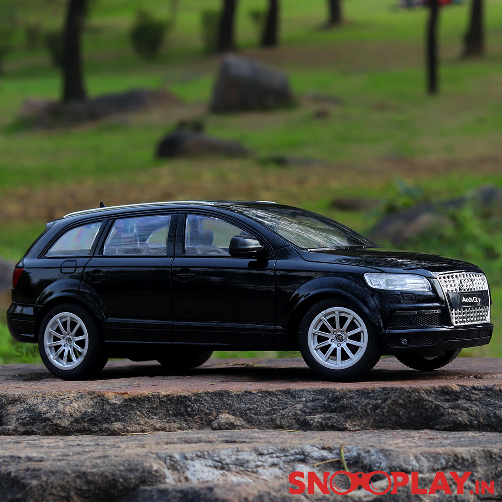 Audi Q7 Remote Control Car BIG 1 16 Scale with Rechargeable