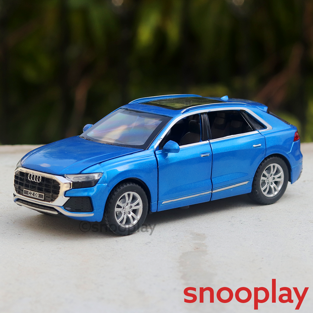 SUV Diecast Car Model (3215) resembling Audi Q8 (1:32 Scale)- comes with light & sound feature