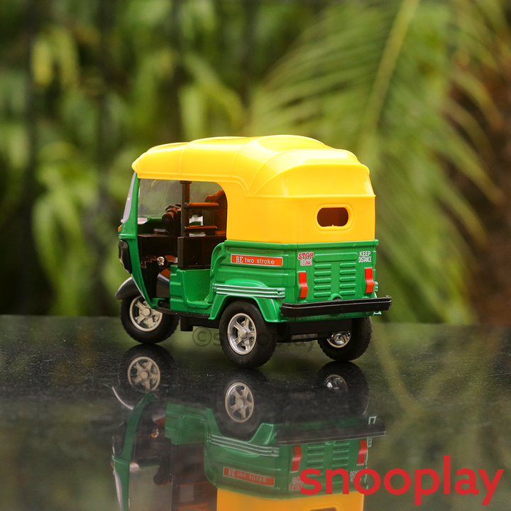 Diecast Pull Back Auto Rickshaw (Assorted Colours)