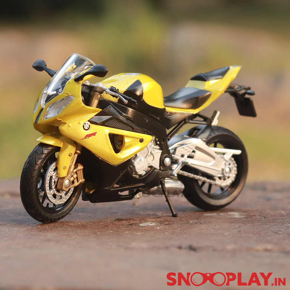 BMW S1000 RR Diecast Bike Scale Model (1:18) side shot