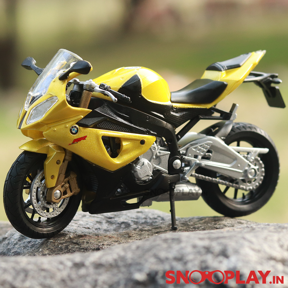 BMW S1000 RR Diecast Bike Scale Model (1:18) main shot