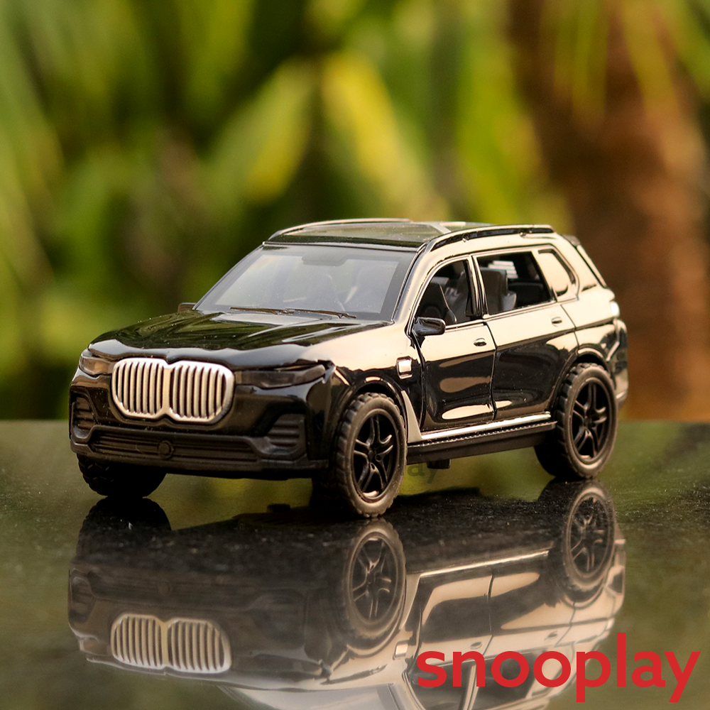 Diecast Car Resembling BMW X7 (Assorted Colours) – Snooplay