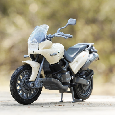 The highly detailed diecast model of BMW F650 for all the diecast fans.