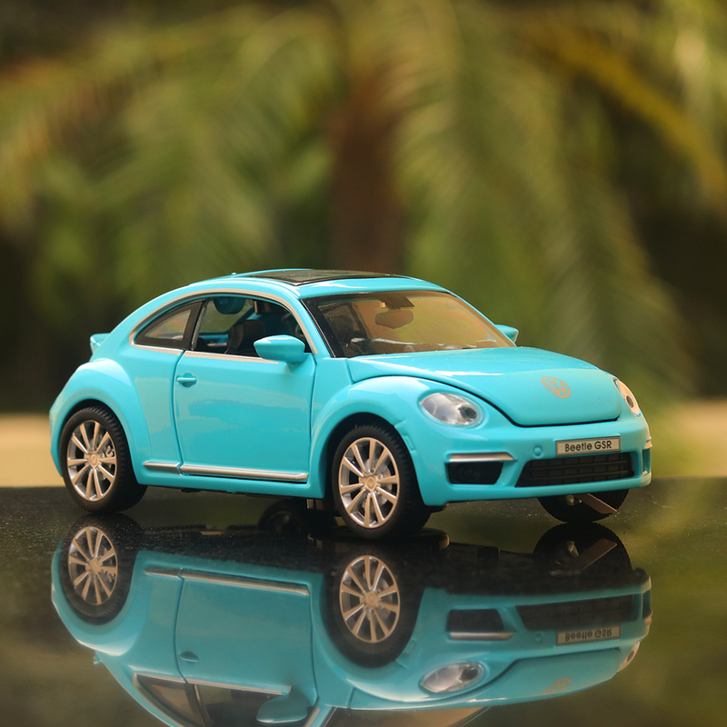 Beetle Diecast Car 1:32 Scale Model - Assorted Colours (3248)