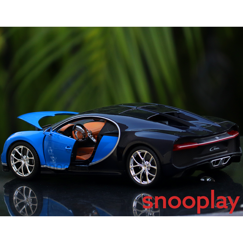 Licensed Bugatti Chiron Diecast Car Model (1:18 Scale)