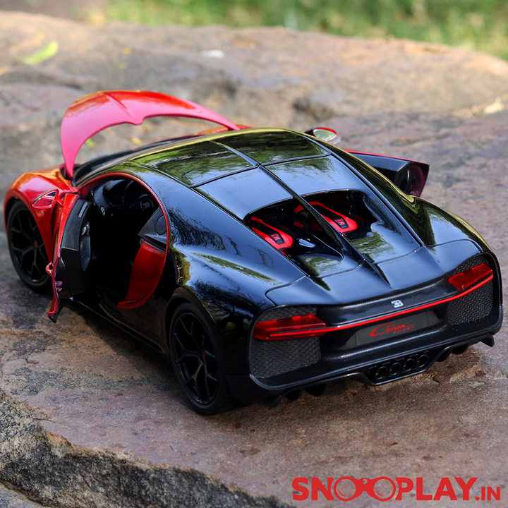 Bugatti Chiron Sport Diecast Car Scale Model (1:18 Scale)