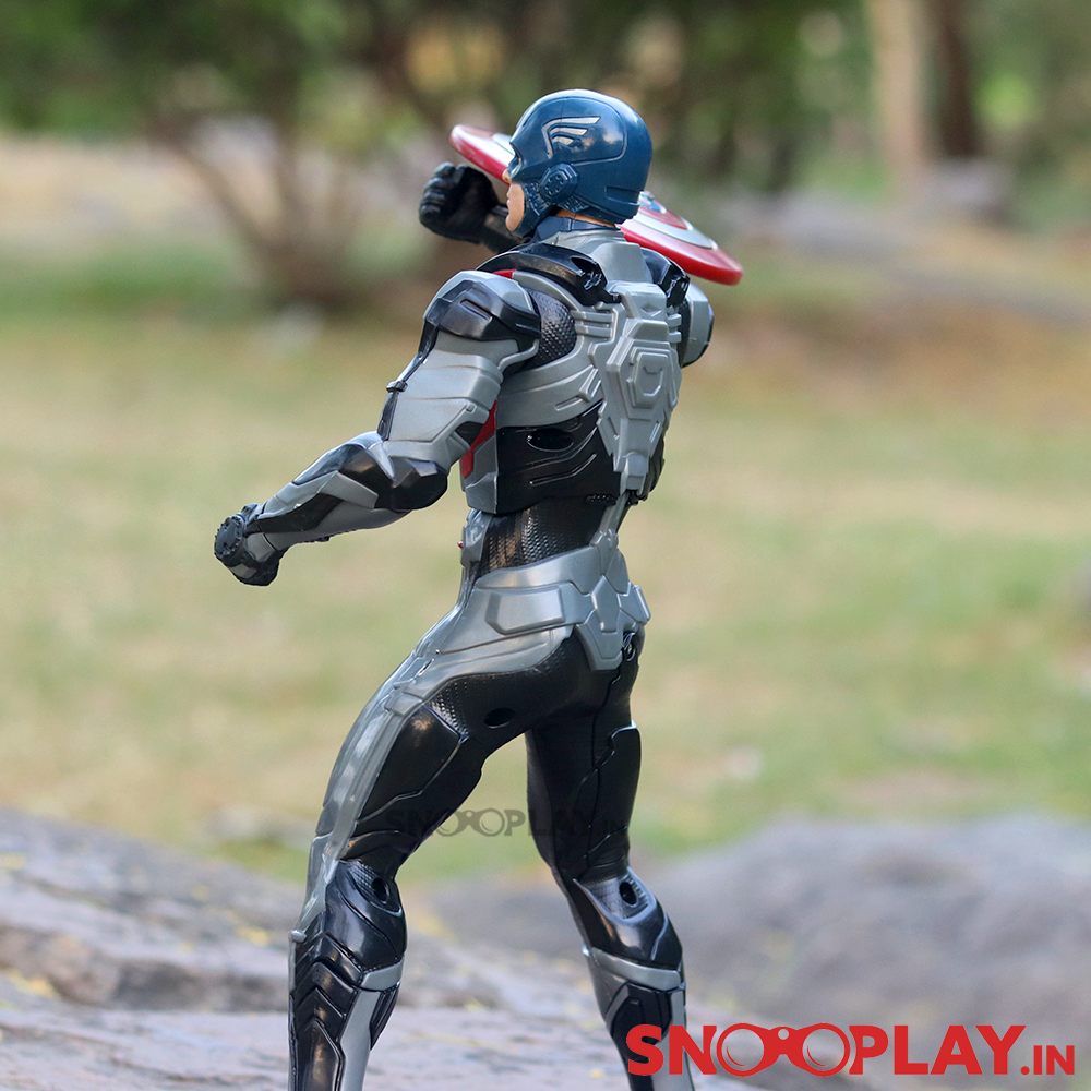 Talking Captain America (with Shield Launcher)