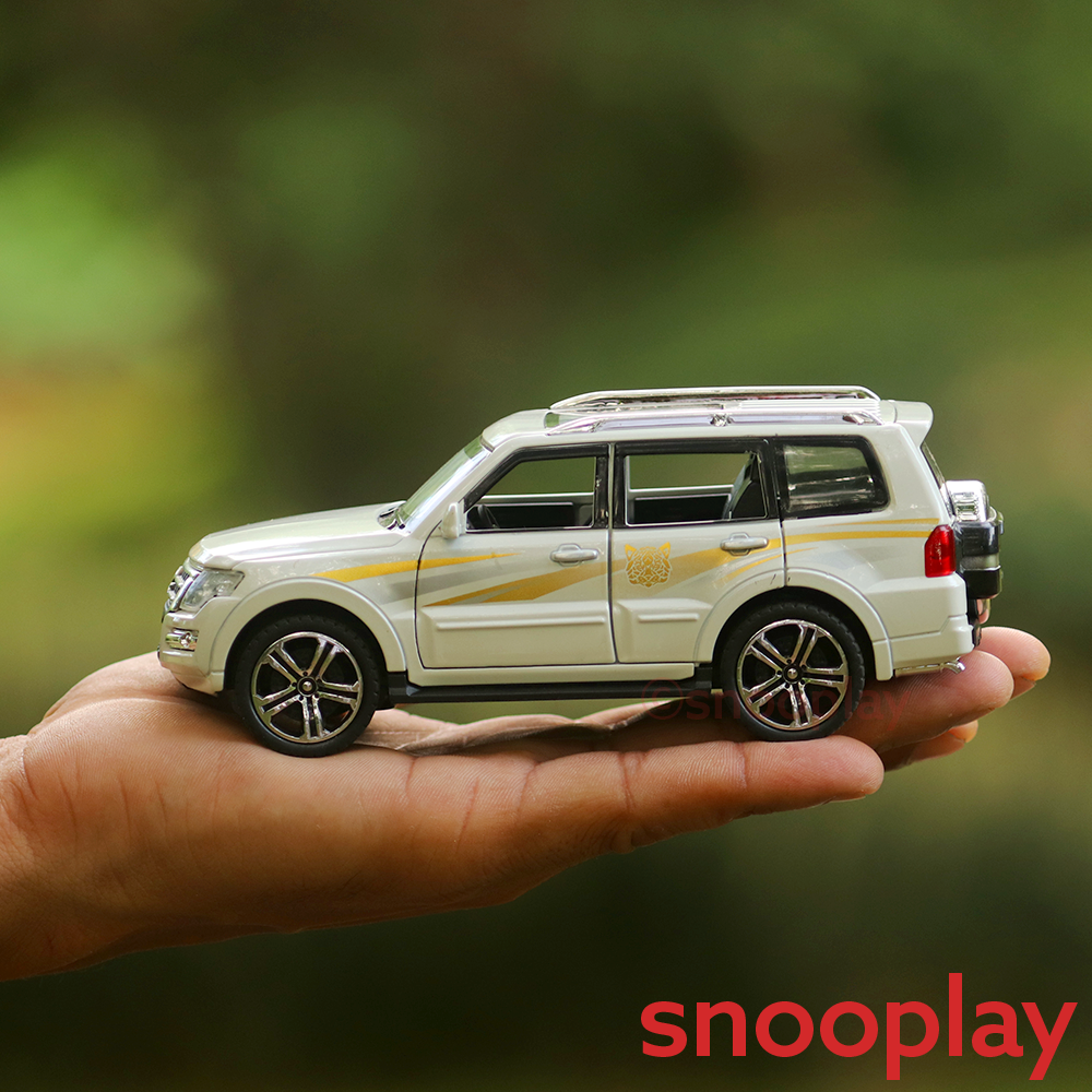 Diecast pajero online