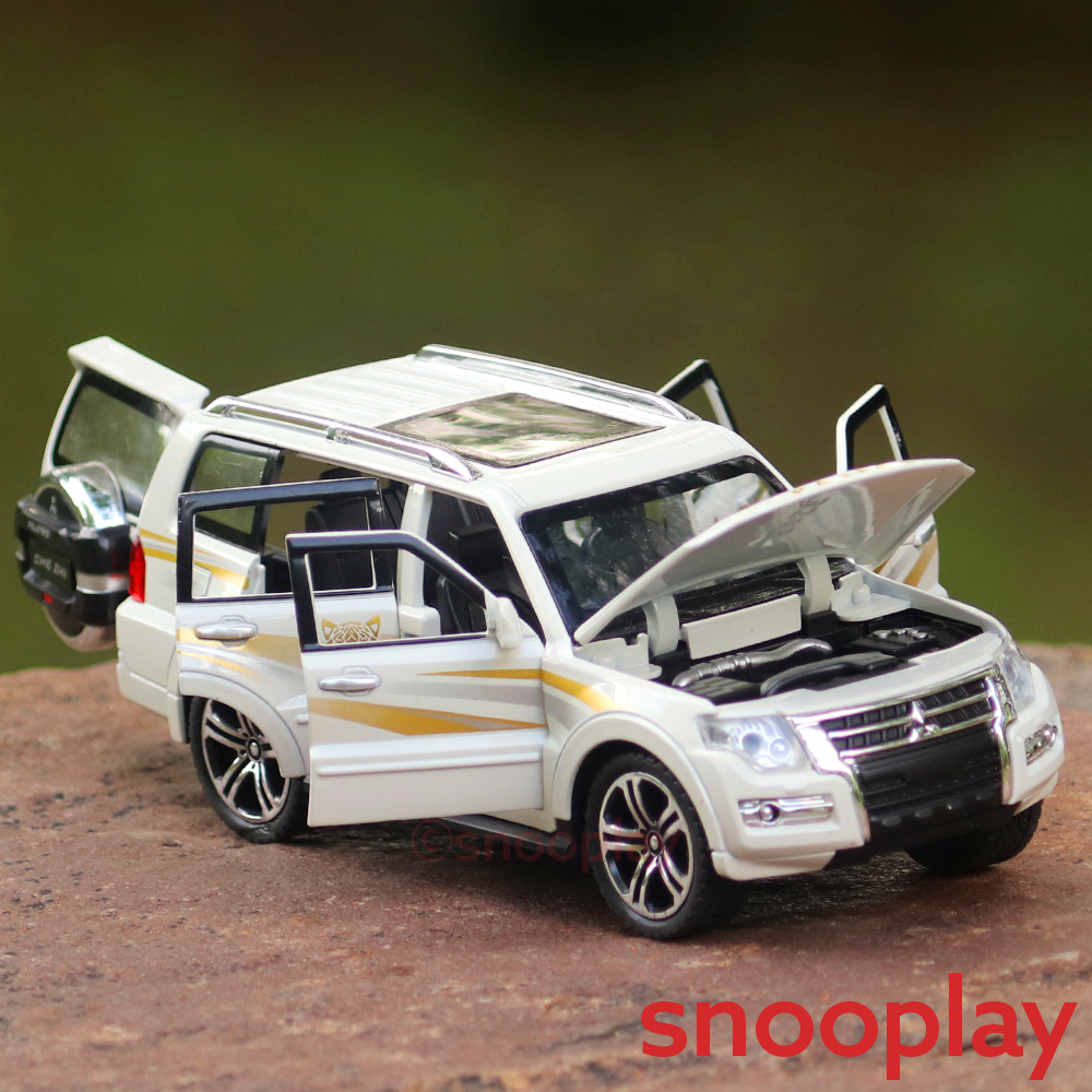 SUV Diecast Car Model (3217) resembling Pajero (1:32 Scale)- comes with light & sound feature