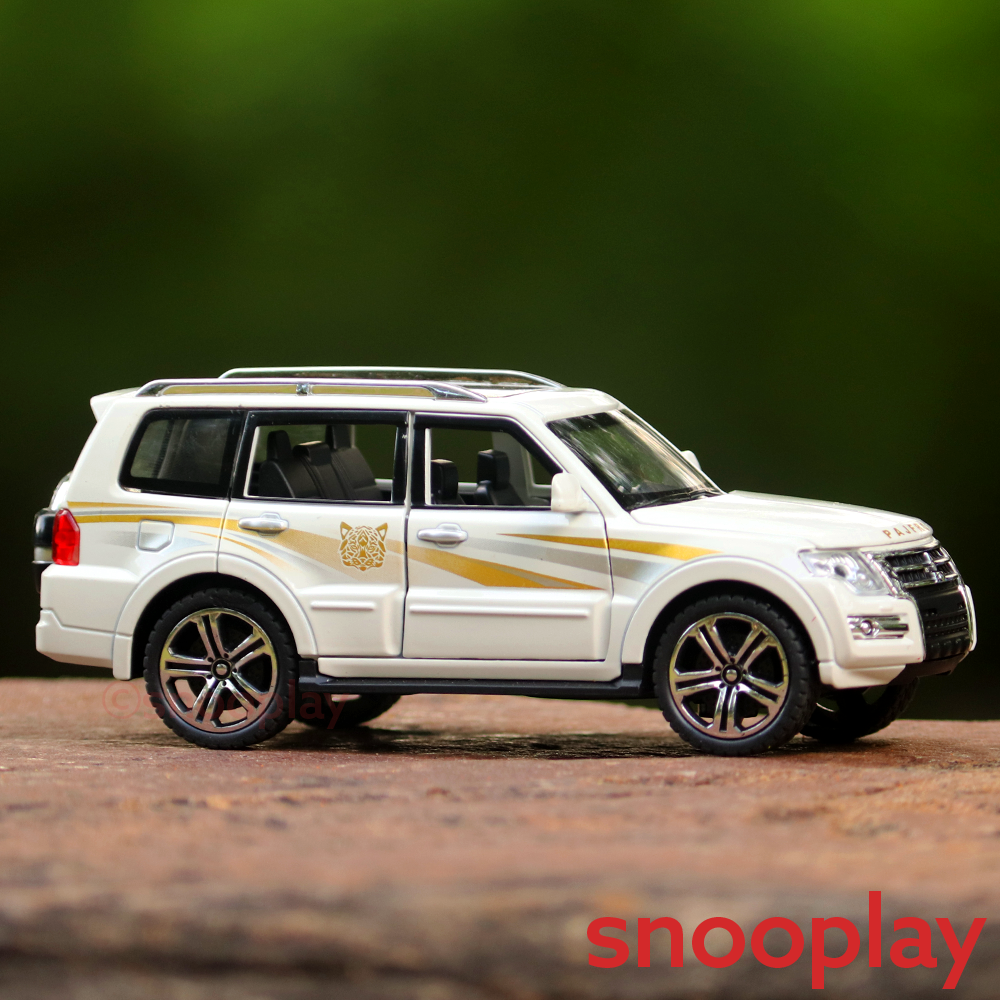 SUV Diecast Car Model (3217) resembling Pajero (1:32 Scale)- comes with light & sound feature