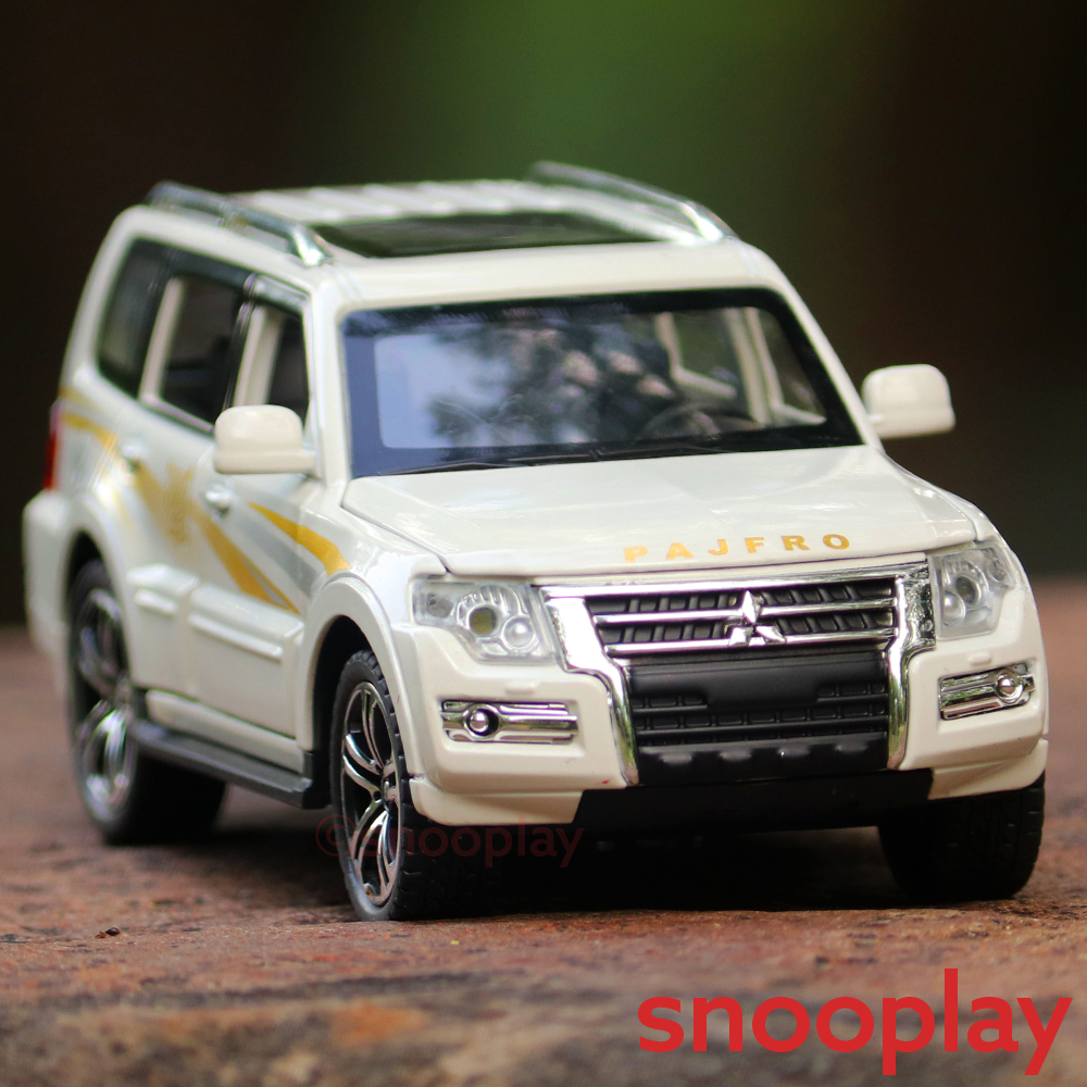 SUV Diecast Car Model (3217) resembling Pajero (1:32 Scale)- comes with light & sound feature